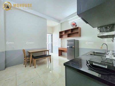 Căn Hộ 1PN 1PK Ban công_ Rộng 40m2 Ngay CV Đầm Sen _ Free Phí Dịch Vụ