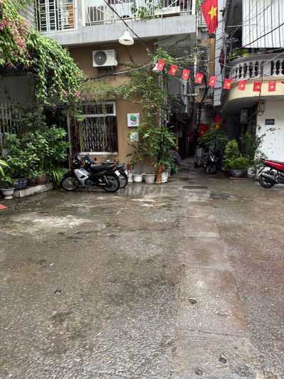 Bán nhà Phố Lý Nam Đế 5 tầng 3 ngủ cách ô tô 15m