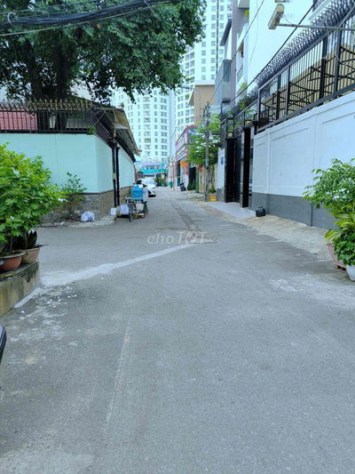 🏡 BÁN NHÀ MẶT TIỀN HẺM 793 – P. TÂN HƯNG, QUẬN 7 📍