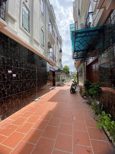 Cực Rẻ Bán nhà Đại Thành 42m2 giá 3,45 tỷ , 3km ra khu Đô Nghĩa.