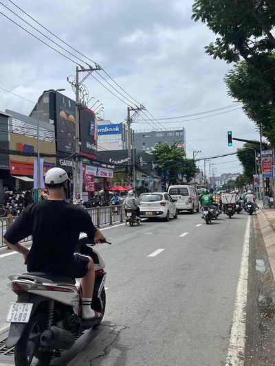 cho thuê nhà mặt tiền đg nguyễn thị thập , tân quy q7