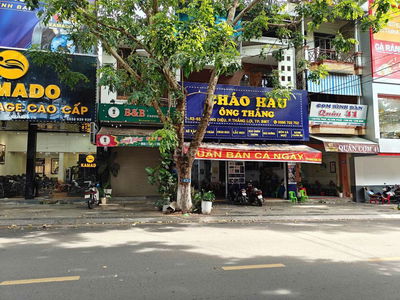 Bán 3 căn liền nhau trung tâm bmt
