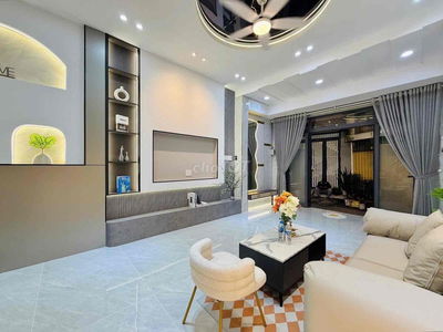 🏡 Nhà mới 40m² 2 Tầng 3Pn Hoàng Quốc Việt giao Huỳnh Tấn Phát – Quận 7