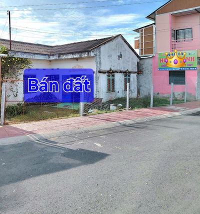 Bán đất tặng nhà