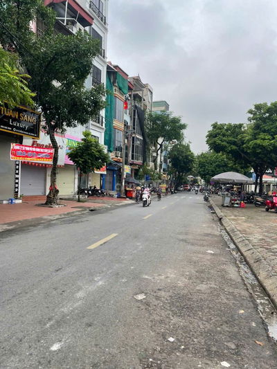 Bán nhà ngay cầu Trắng Hà Đông 40m giá hơn 8 tỷ
