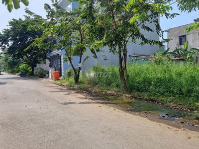 BÁN NHANH MIẾNG ĐẤT WEW BỜ SÔNG THOÁNG MÁT GIÁ 5 TỶ 990 TRIỆU/LÔ