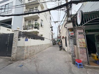 Nhà hẻm rộng P11 Gò Vấp 78m2, 2 PN máy lạnh