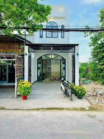 Nhà mới 5 phòng 3 máy lạnh đường Nhật Tảo
