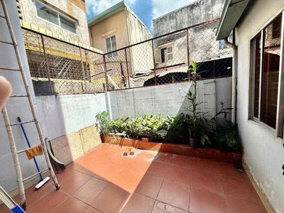 BÁN NHÀ PHÚ NHUẬN  HẺM XE HƠI NGUYỄN KIỆM  3 TẦNG SÂN VƯỜN NGAY SÂN BA