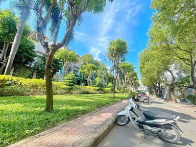 Đất 4x19m đường số nguyễn thị thập .Q7