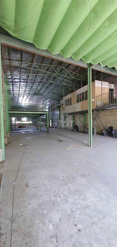 KHO XƯỞNG Y HÌNH ( 1.100m2 ) TRẠM 400KVA
