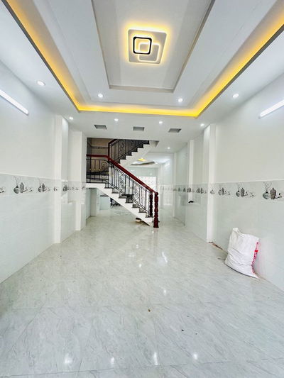 Bán Nhà, Hẻm Xe Hơi Thông, Nguyễn Sơn, Tân Phú,60M2, 3 Tầng,Nhỉnh 6 Tỷ