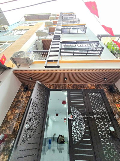 Trần Cung, CCMN XÂY MỚI - NGÕ THÔNG, THANG MÁY FULL NỘI THẤT 50m2x 6 tầng, mt: 4.2, chỉ 16.9 tỷ