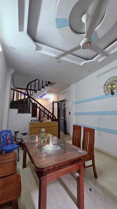 Siêu Rẻ! Trường Chinh, gần phố, lô góc, 66m2, 5T, MT 4,2m, 8,4tỷ