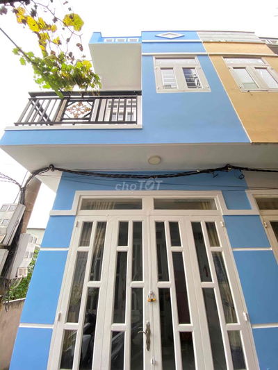 Cần Bán Nhà 2 Mặt Tiền , Rộng Rãi Chỉ 390tr