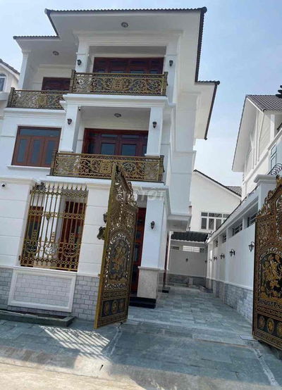 Cho thuê biệt thự 200m2 5phòng ngủ khu dân cư Văn lang, Bình Chánh