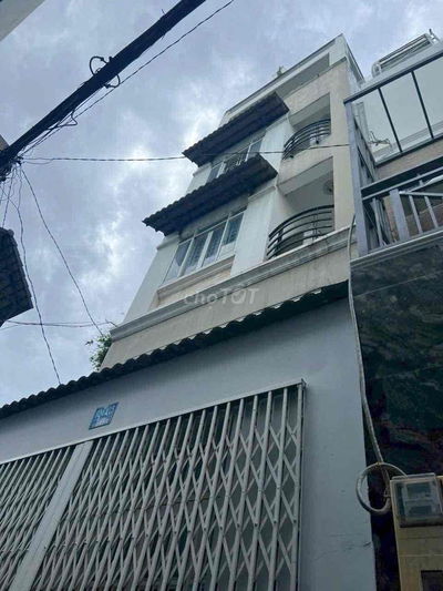 BÁN NHÀ CHÍNH CHỦ GIÁ RẼ 92m giá 16tỷ500 đường xô viết nghệ tĩnh Q1