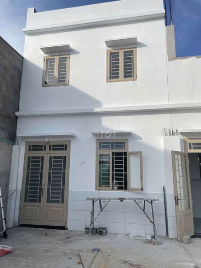 Nhà nguyên căn An Phú Đông Mới xây dựng