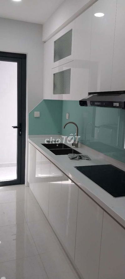 Cho thuê căn hộ cao cấp D-HOMME - trung tâm Chợ Lớn. Q6