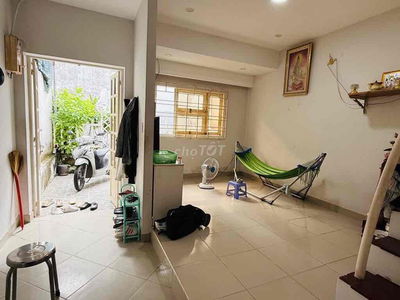 Nhà đẹp 2 tầng chợ TNP A, 72m2, ngang 4,5m, nhỉnh 4t