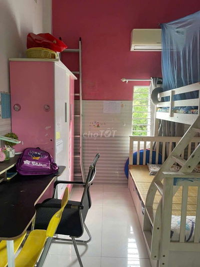 🔥 NHÀ 2 TẦNG MÊ LỆCH  SÁT ĐH BÁCH KHOA CHỈ 3,33 TỶ . VỊ TRÍ SIÊU HOT