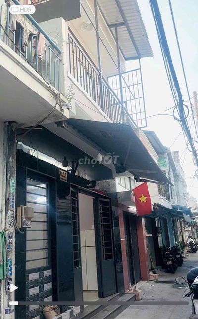 NGANG LỚN 5M NHÀ MỚI VÀO Ở NGAY SÁT MẶT TIỀN TRƯƠNG PHƯỚC PHAN Q.BT