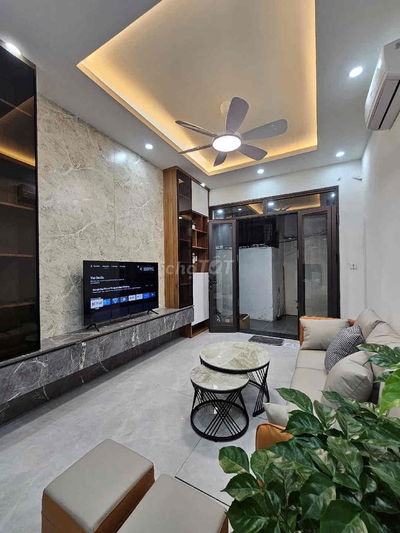 BÁN NHÀ ĐỐNG ĐA_10.3TỶ_32M_5 TẦNG THANG MÁY_FULL NỘI THẤT_10M RA OTO