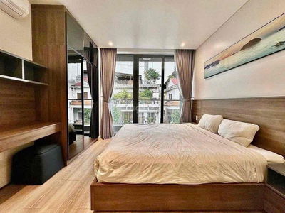 CĂN HỘ FULL NT HIỆN ĐẠI TÁCH BẾP BAN CÔNG TO NGAY TẠI TRUNG TÂM Q2