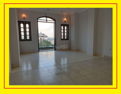 Phòng Bình Lợi, rất rộng, 32m2, có ban công, lầu 2