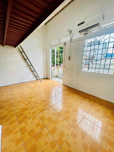cho thuê phòng ngay chợ đêm Linh Ttung