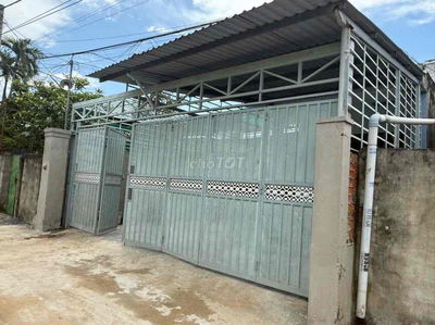 Nhà  7,2 x 22  Sổ Hồng Riêng Hẻm xe Hơi