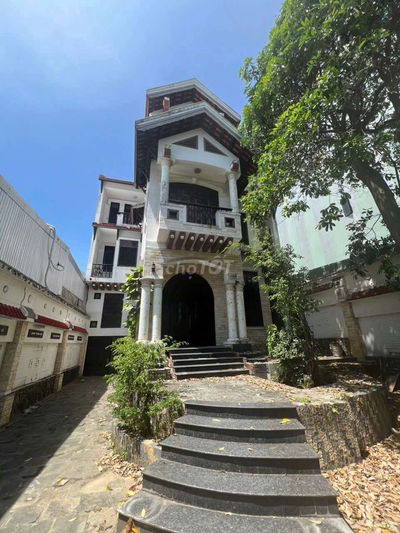 🏡 CHO THUÊ BIỆT THỰ MT BIỂN NGUYỄN TẤT THÀNH