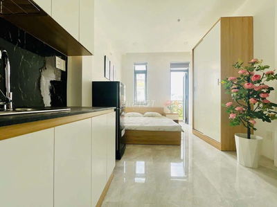 cho thuê căn hộ ban công phòng siu đẹp đường Bạch Đằng Bình Thạnh