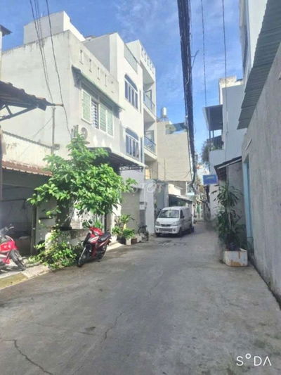 -BỀ NGANG 6M DÀI 15,2- HẺM XE TẢI ĐỖ CỬA - SỔ VUÔNG A4. GIÁ NHỈNH 8TỶ