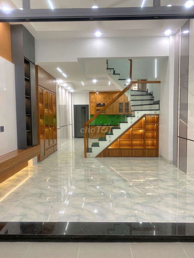 BÁN NHÀ ĐẸP SÁT LÊ VĂN QUỚI - NGÃ TƯ 4 XÃ - HXH- ( 4X16M )HƠN
5$