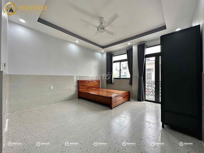 SIÊU PHẨM STUDIO BAN CÔNG NGAY TÂY THẠNH TÂN PHÚ
