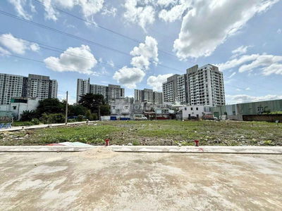 Hot hot Đất 60m2, Đường ô tô vào nhà,  Thới An. Giá chỉ hơn 3 tỷ.