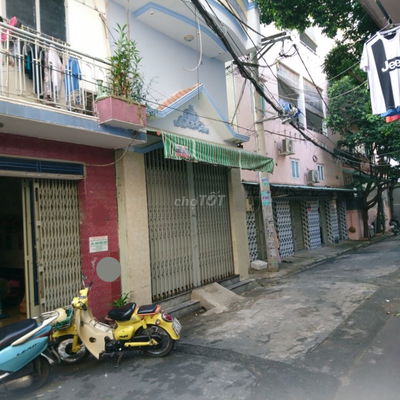 CHỈ 5,49TỶ, NHÀ KHU T3 SÂN BAY, HXH THÔNG RA HOÀNG HOA THÁM,TB, 4,3X8M