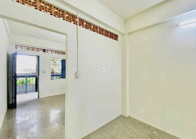 Phòng Quận9 Cạnh Trường FPT, UFM Khu An Ninh Sạch Sẽ