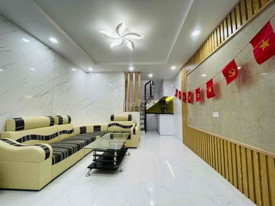 10m ra phố ! Lò Đúc, ngõ rộng gần oto, kinh doanh 30m2 * 5T
