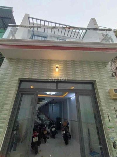 Nhà 2 Tầng Tân Bình, 46m2, HXH, vào ở ngay, Giá chỉ 4.85 tỷ