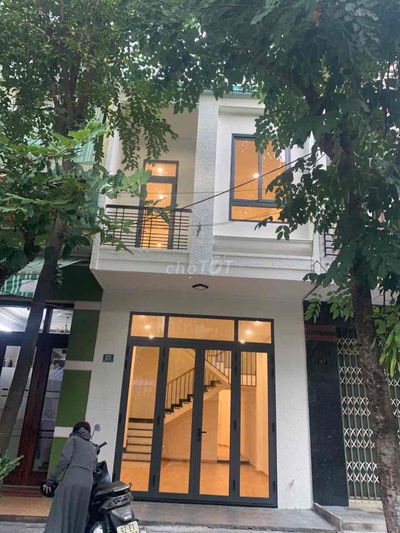MẶT TIỀN 2 TẦNG MỚI KEN - GẦN TỐ HỮU - HOÀ CƯỜNG - GIÁ CHỈ 6,59 tỷ
