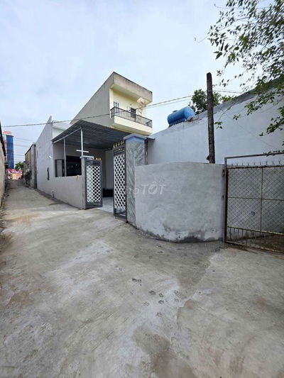 NHÀ 130M2 -5x26m CHỈ 2.55 tỉ - NHANH MỚI KỊP. QUÁ RẺ. NHÀ MỚI Ở LIỀN.