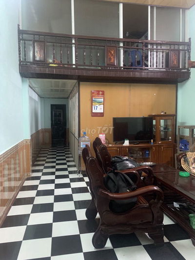 CHO THUÊ NHÀ 90m2 - CHỈ 4 TRIỆU - CÓ GÁC XẾP RỘNG