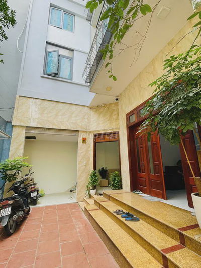 BÁN NHÀ QUANG TIẾN – NHỈNH 7 TỶ – GẦN 50 M2 - VÀI NHÀ RA Ô TÔ TRÁNH