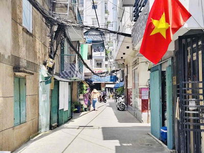 🛑 Nhà Hẻm Ôtô Nguyễn Thị Tần, cách MT 2 căn, nở hậu