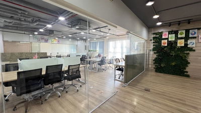 Charmington La Pointe: sàn VP 200m2 full nội thất 82 triệu, được ĐKKD