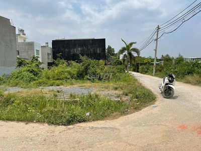 Hai mặt tiền Kinh doanh ổn sát vành đai di chuyển thuận tiện