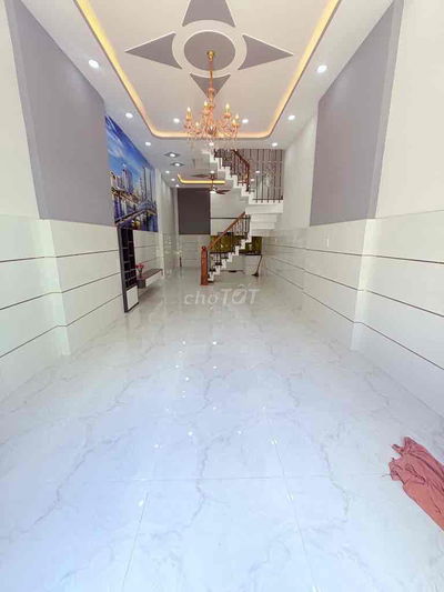 BÁN NHÀ HXH NGAY GẦN BỐN XÃ - 3 Tầng - NHỈNH 5 TỶ