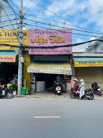 Nhà Mặt tiền chợ 4x20m Trần Thị Cờ buôn bán sầm uất